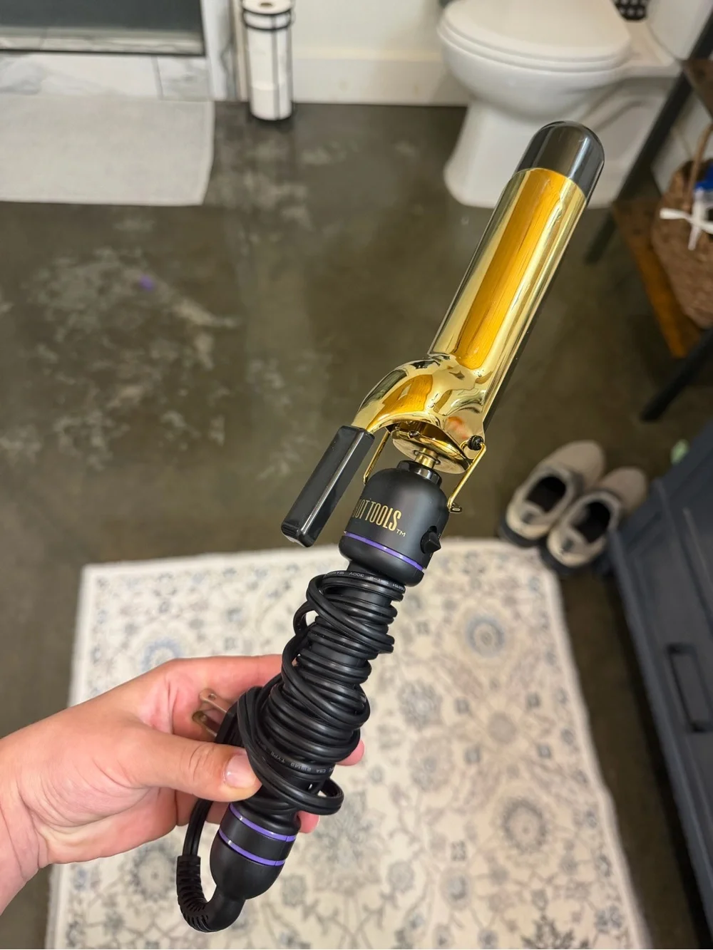 Hot Tools 1.5” Curling Iron